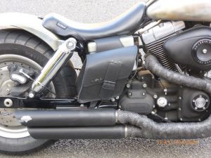 Sacoche Myleatherbikes Harley Dyna Fat bob_15